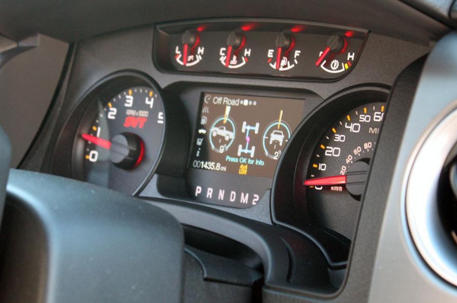  Ford F-150 SVT Raptor 2012 года  (фото 6 из 56)